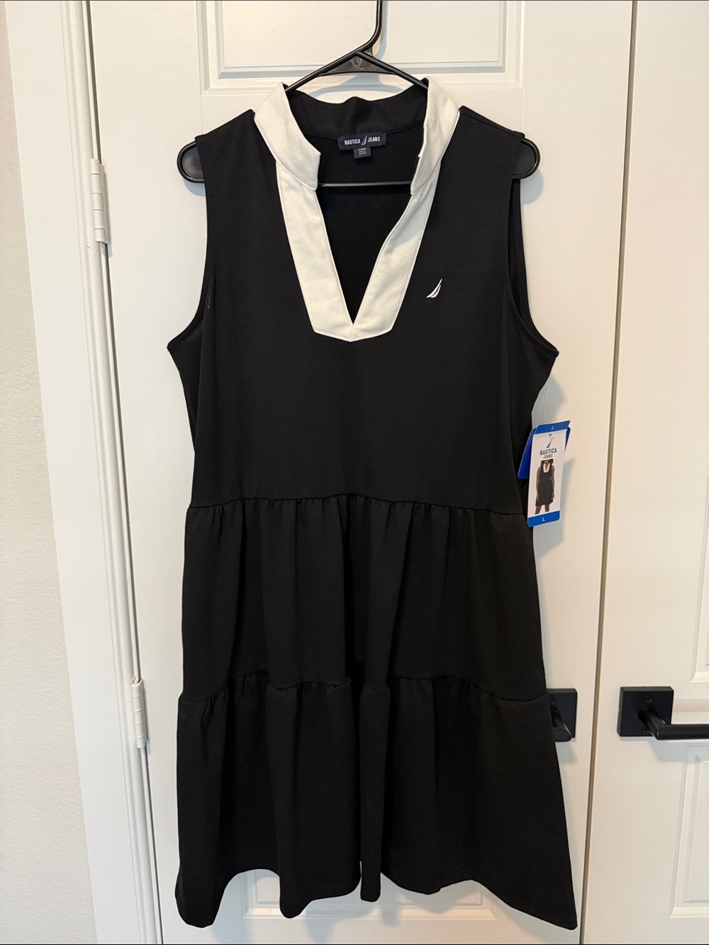 Nautica Black Sleeveless Tiered Dress with Cream V-Neck